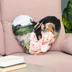 Cojín personalizado con forma de corazón