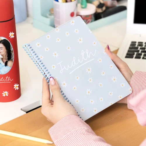 Cuadernos personalizados con papel mate