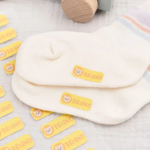 Etiquetas para ropa personalizadas termoadhesivas