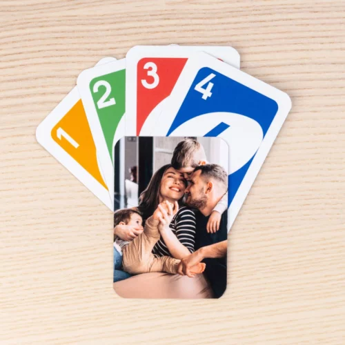 Juego de cartas UNO personalizado