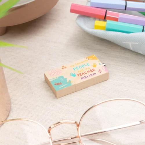 Pendrive usb madera plano personalizado