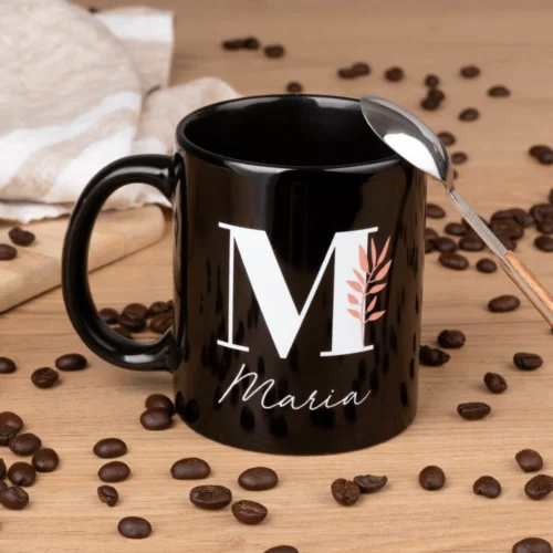 Taza negra personalizada