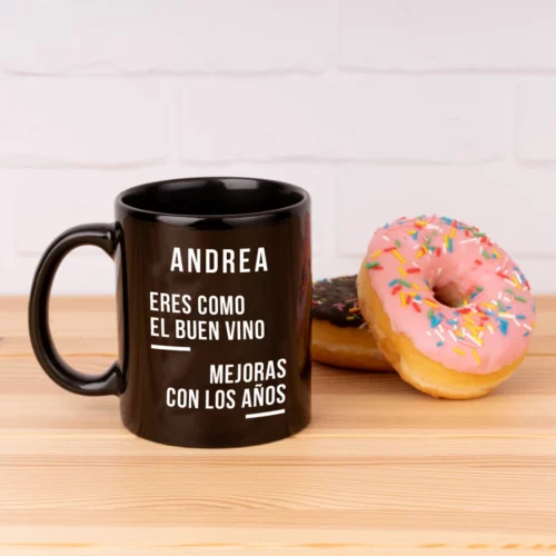 Taza negra personalizada