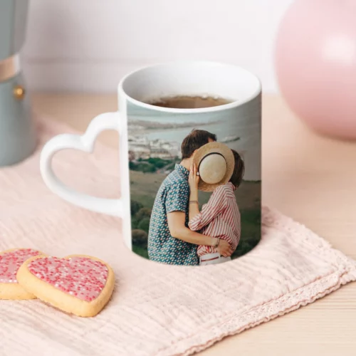 Taza personalizada con asa de corazón