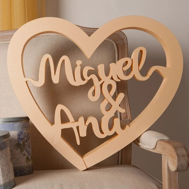 Corazón Beige Enamorados