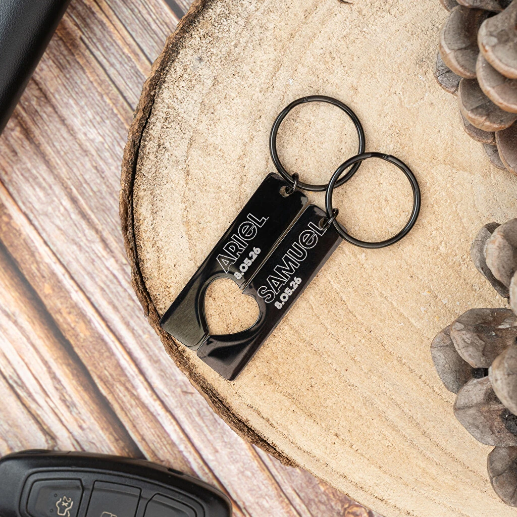 Conjunto 2 llaveros grabados corazón