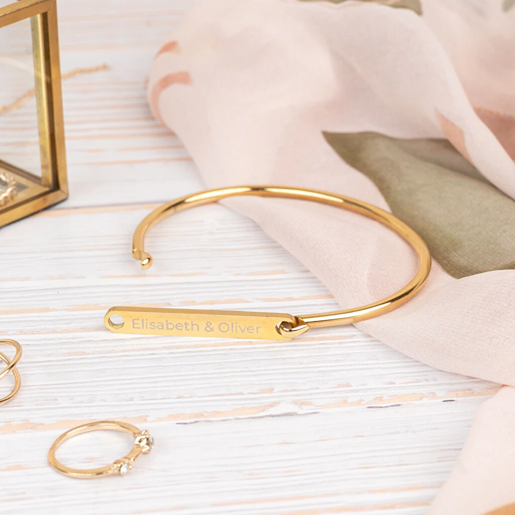 Pulsera Rígida Grabada