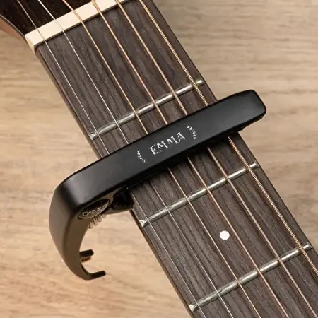 Cejilla de Guitarra Personalizada