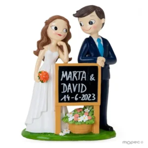 Figura para pastel de novios Pop y Fun con cartel tipo pizarra
