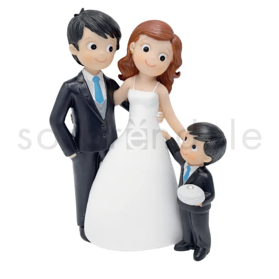 Figura de Novios con Niño