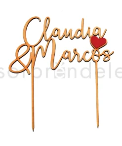 Cake Topper Madera Nombres con Corazón