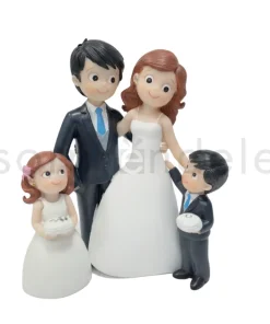 Pareja de Novios con Niño Alianzas y Niña Arras