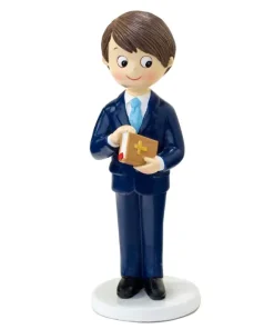 Figura para tarta de comunión niño con traje azul y biblia