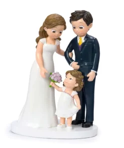 Figura pastel Boda pareja novios con niña